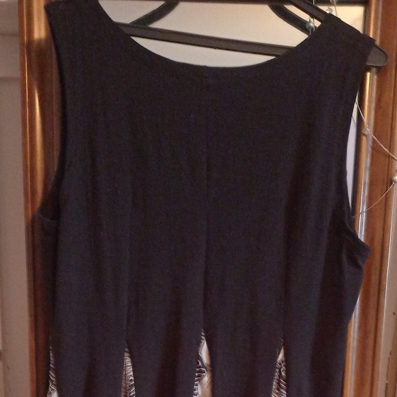 Sleeveless Bohemian Midi Dress with Floaty, Adjustable Floral Skirt - Picture 3 of 7